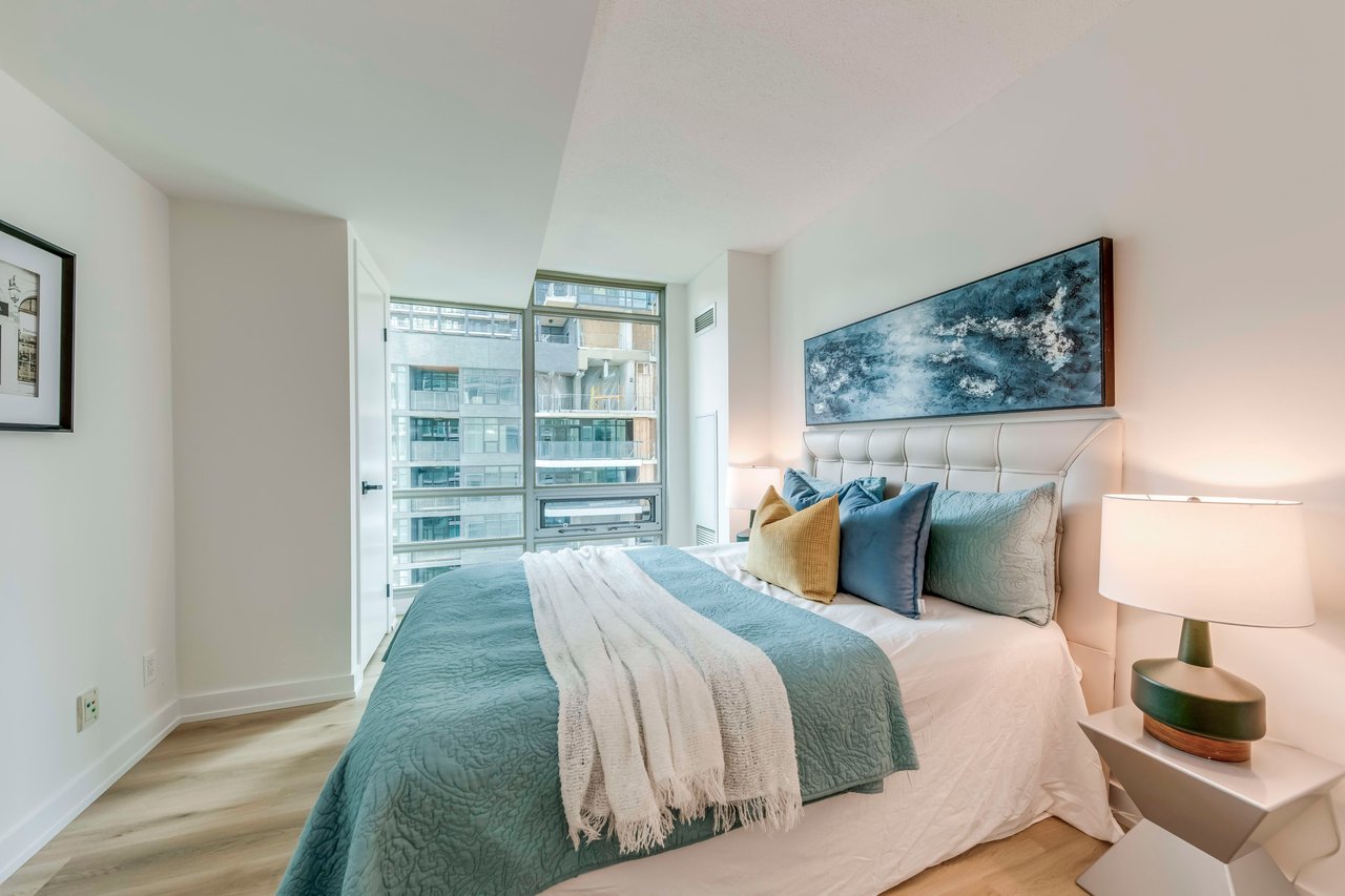 81 Navy Wharf Unit 1108