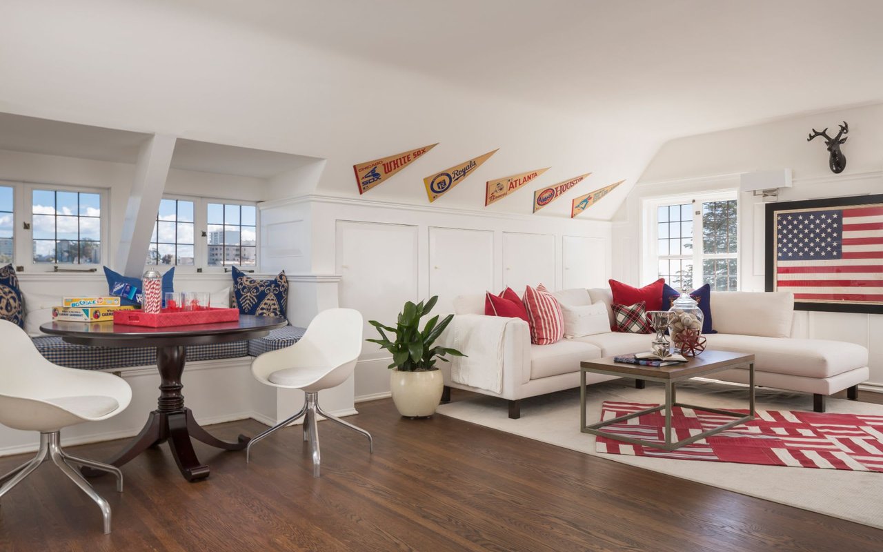 Legendary Pacific Heights Residence