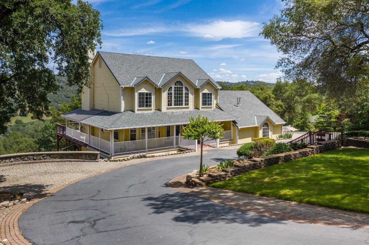 4970 Grazing Hill Rd