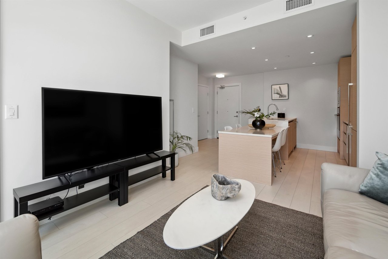 1708-3538 Sawmill Cres