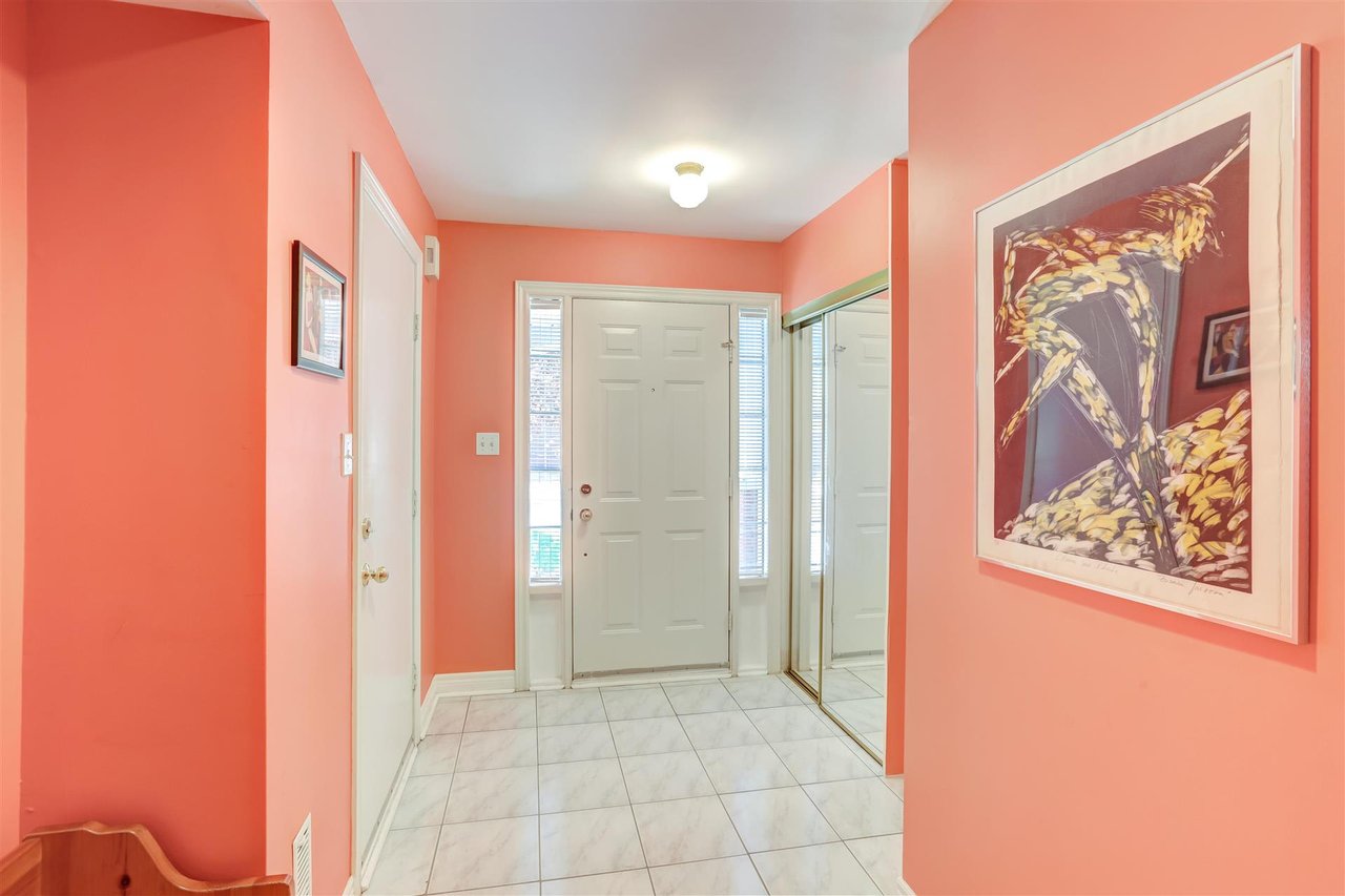 #109 - 190 Harding Blvd W