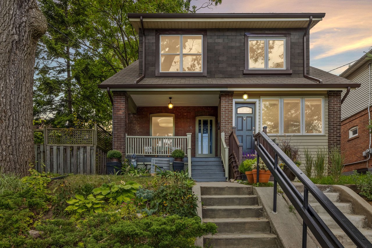 74 Duvernet Ave