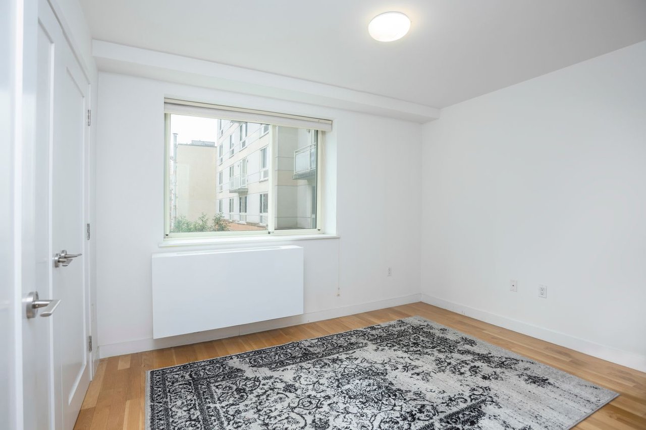 301 West 115th Street Unit: 4K