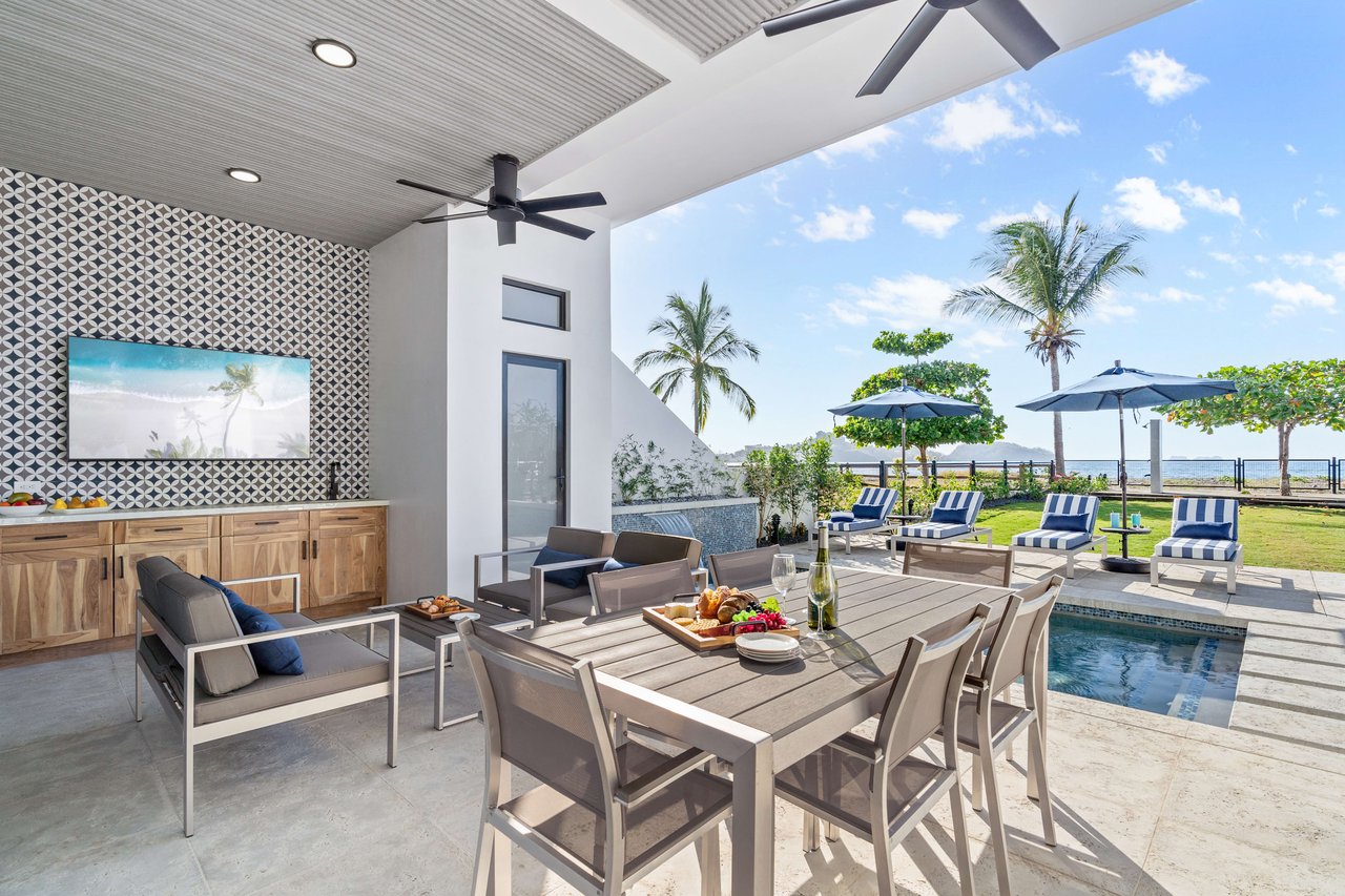 Villa Ballena | Sleek and Modern Beach House in Costa Rica