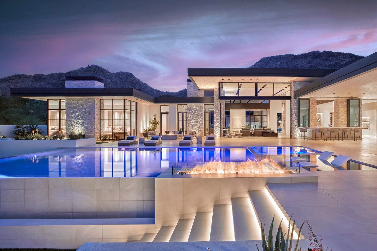 Modern Luxury home in Paradise Valley, Arizona