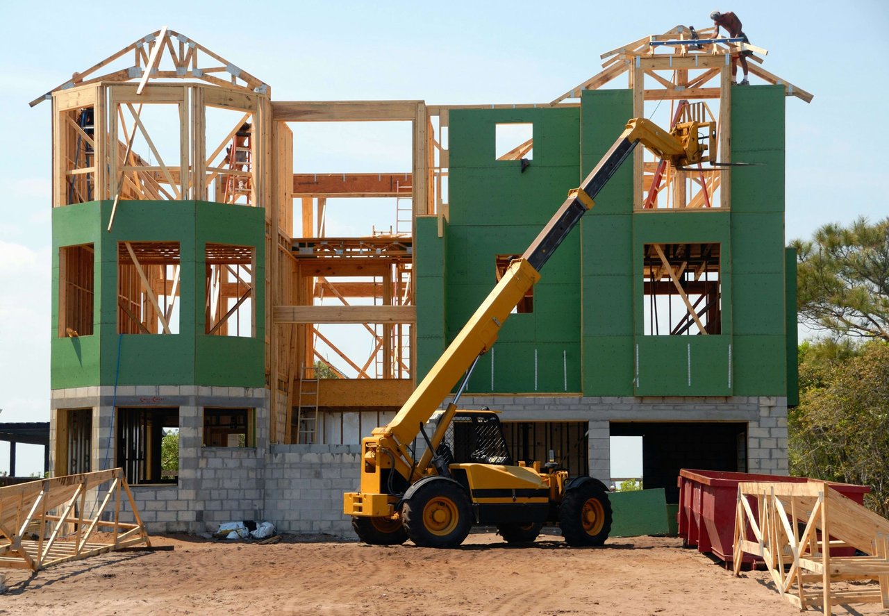 Homebuilder Confidence Hits 8-Month Peak