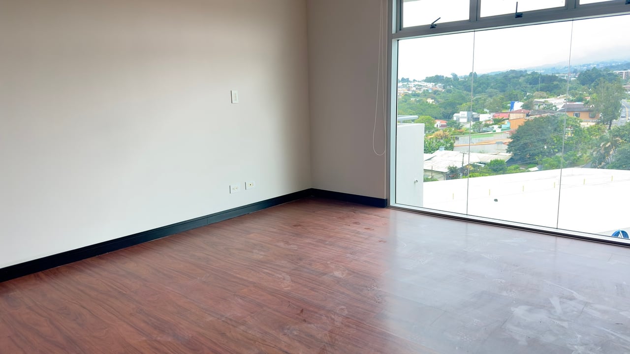 Bright City View Condo, Curridabat, San Jose