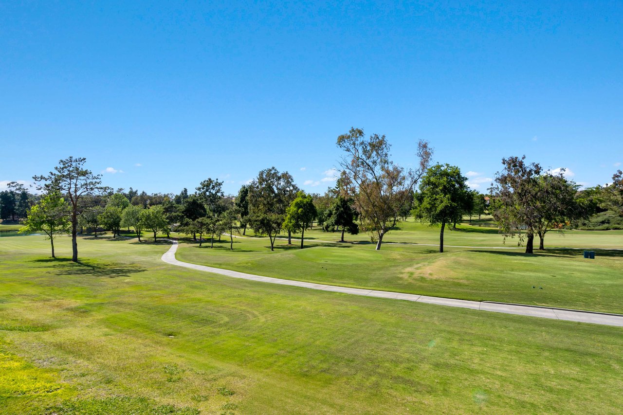 1472 Golfcrest Pl