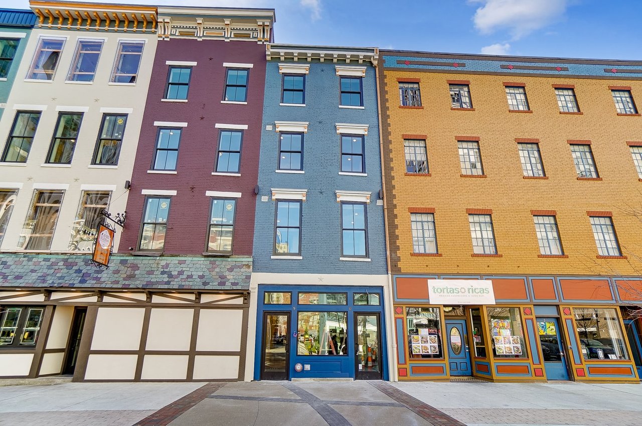 Avril Lofts 
