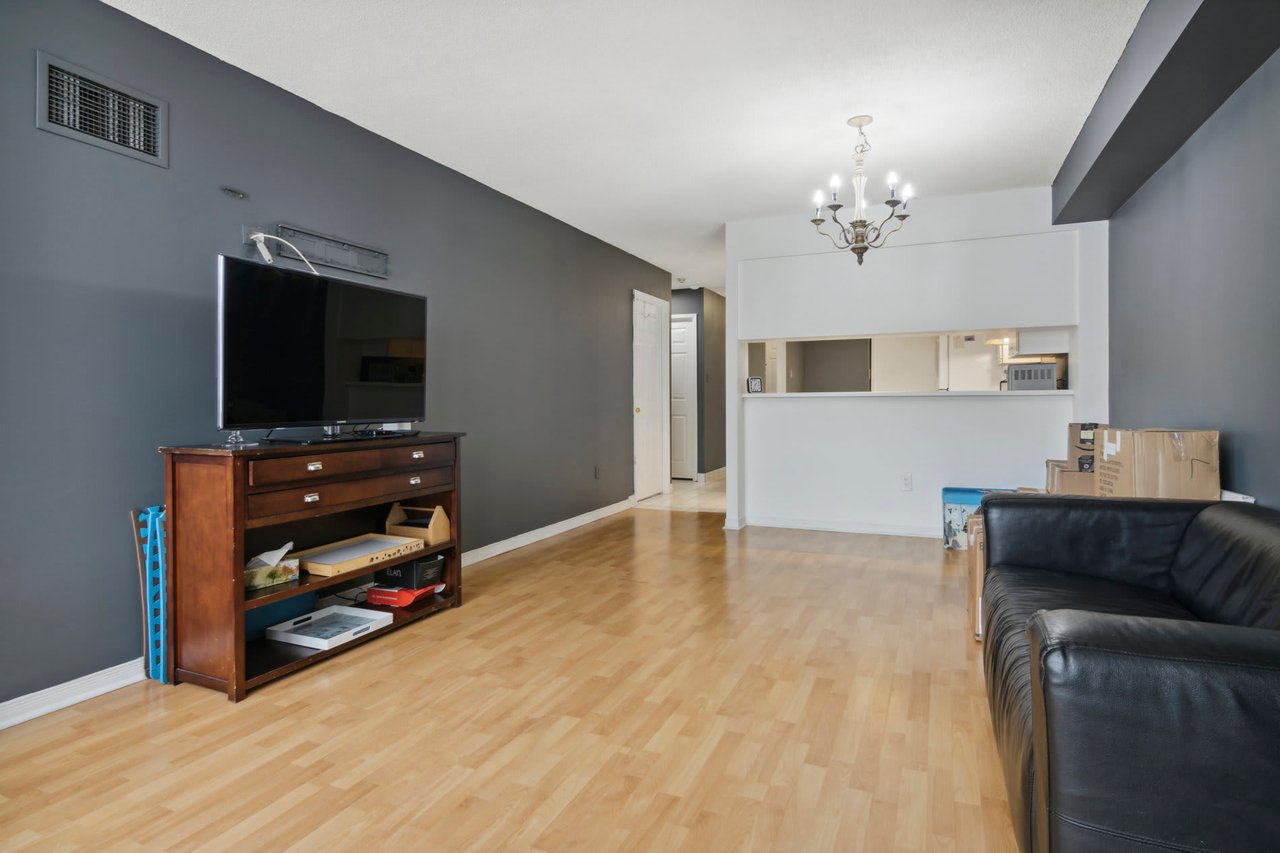 309 Major Mackenzie Drive East #217