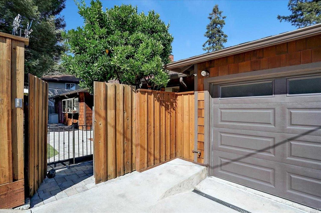 128 Tamal Vista Drive
