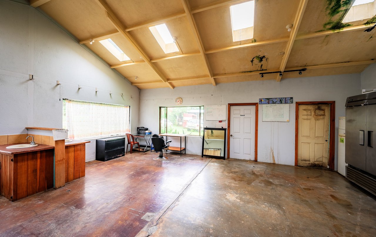 Main Road Commercial Property, Lake Arenal, Alajuela