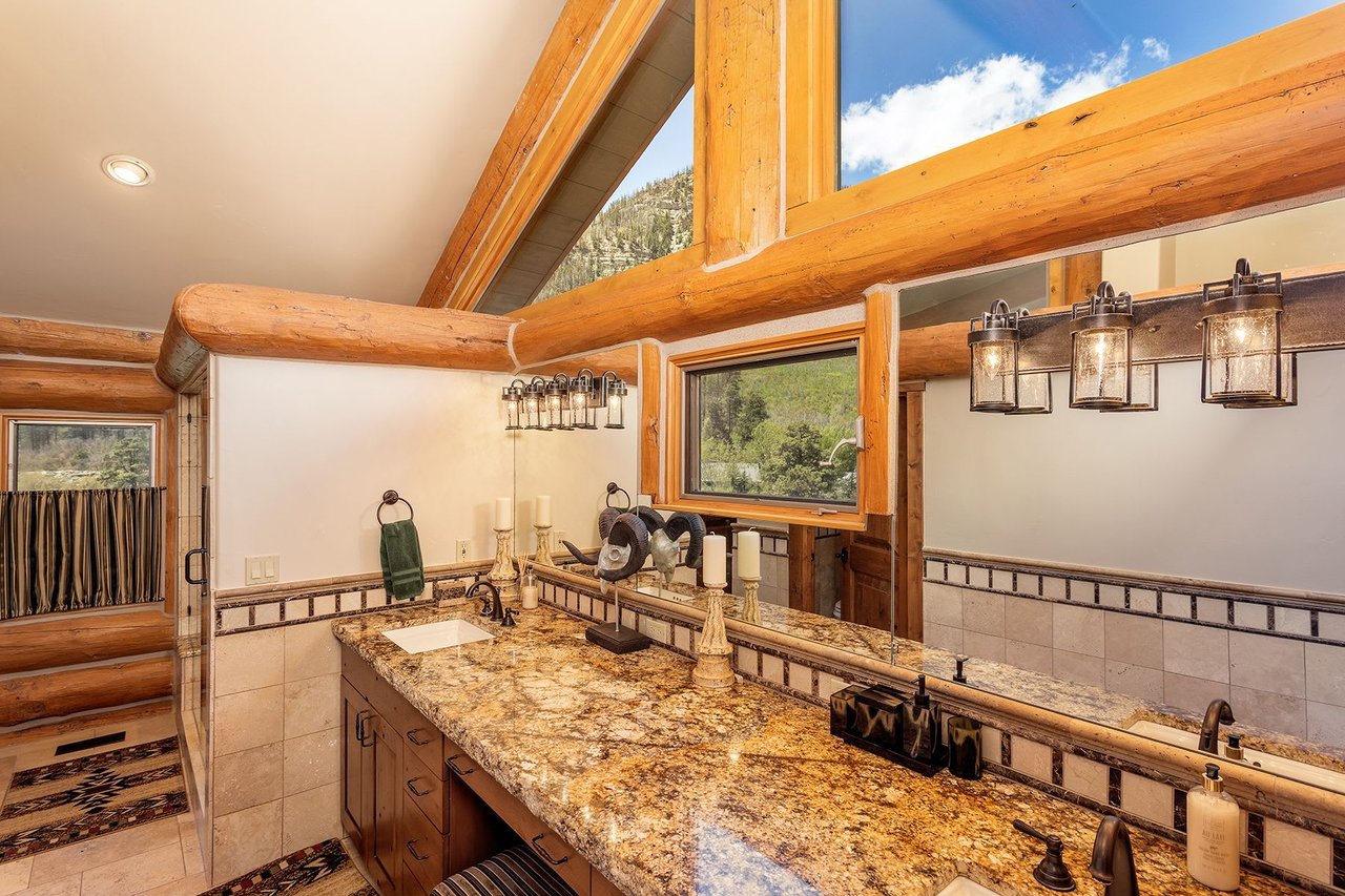 110 Peregrine Drive