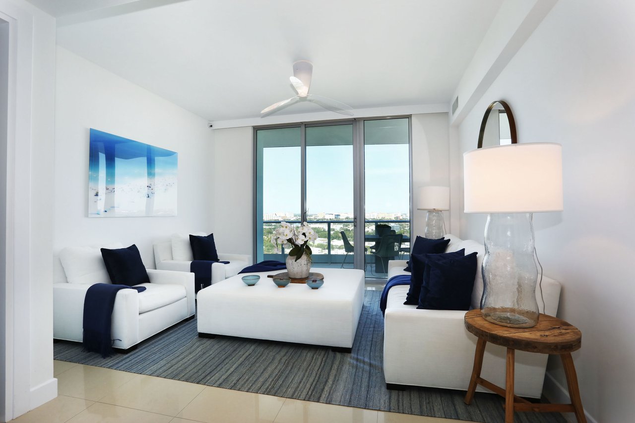 2627 S Bayshore Drive, #2301