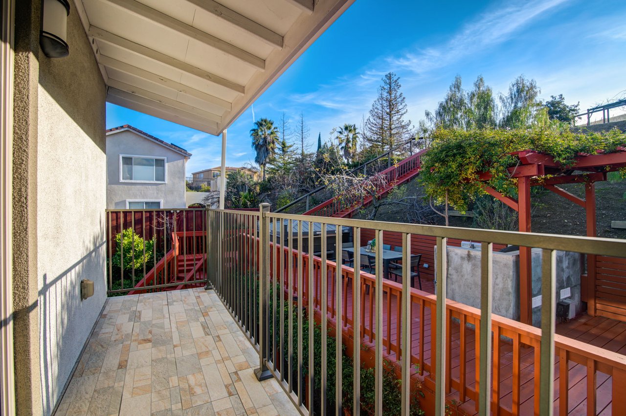 3902 Mars Court