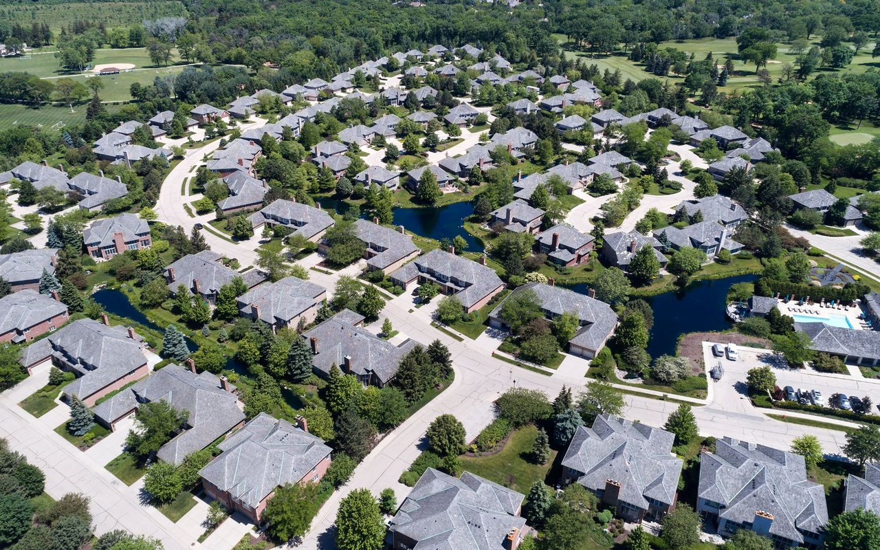 Why Buy In An Hoa Community?