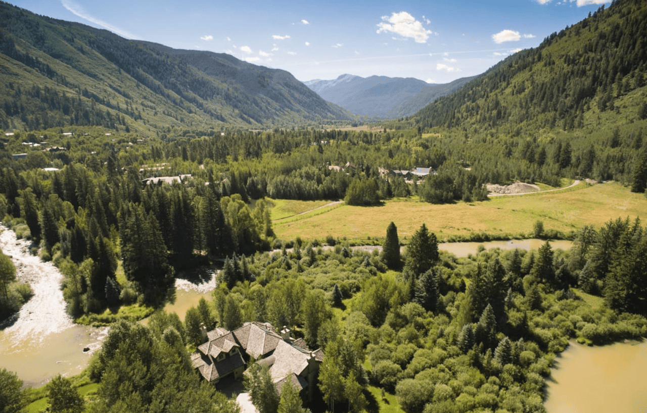 East Aspen