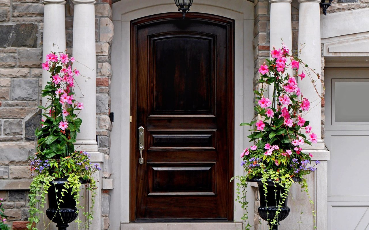How To Cash In On Curb Appeal | Biello & Black Group