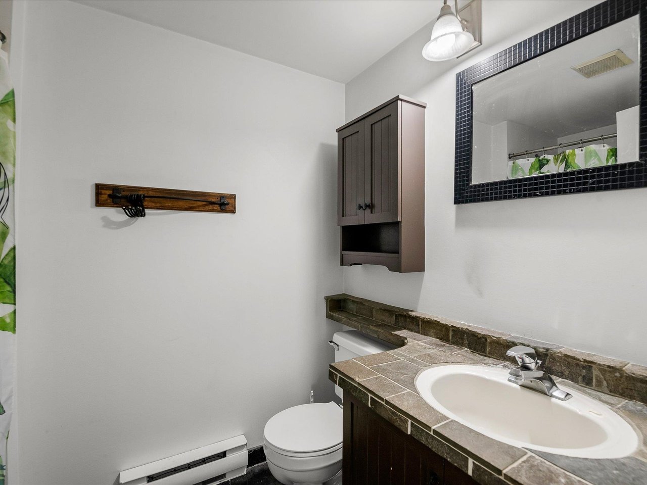 27-7410 Flint Street, Pemberton