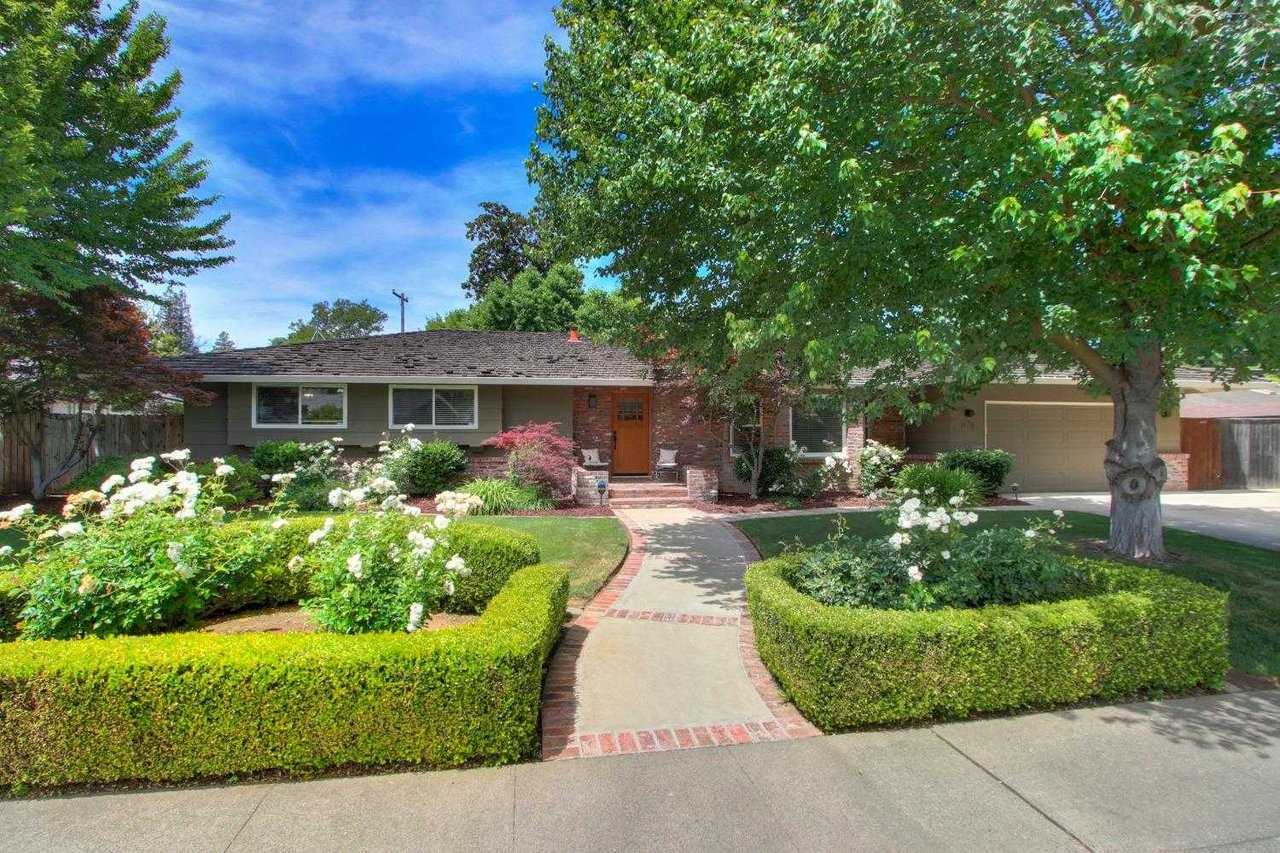 811 Morris Way