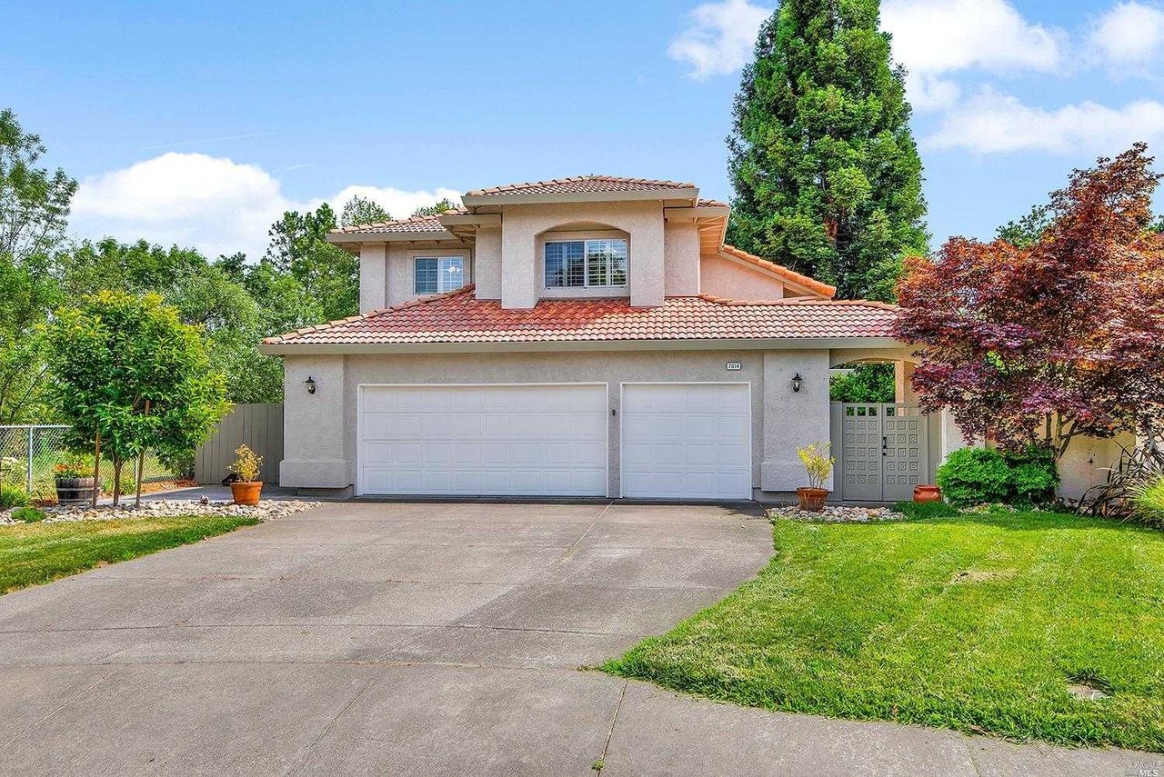 7014 Edinburgh Court