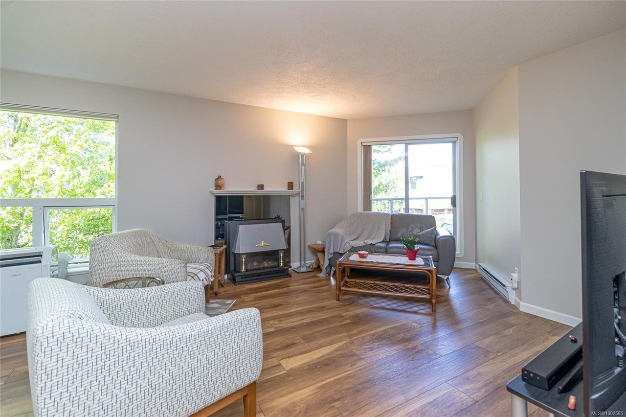 307-1519 Hillside Ave