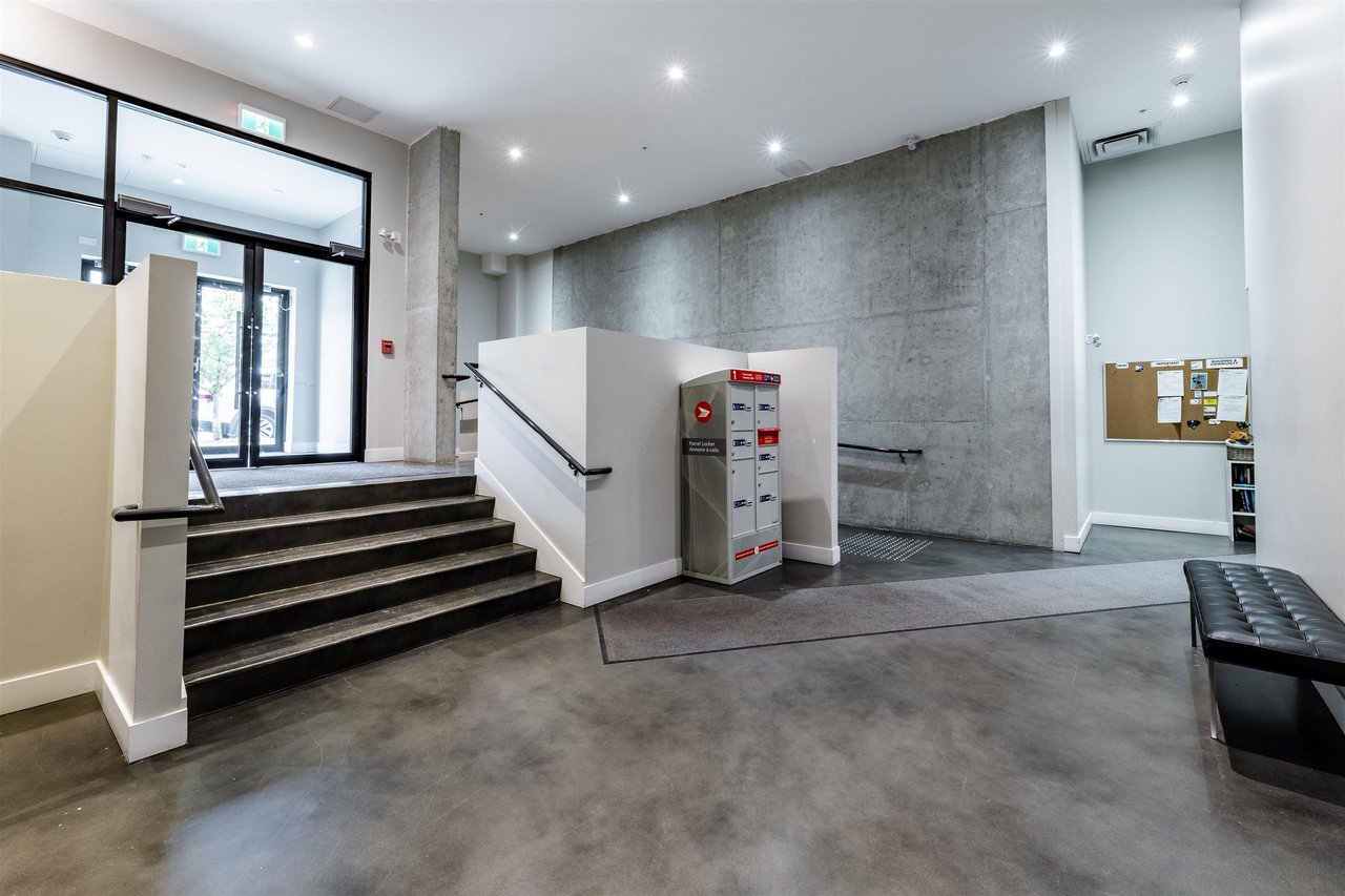 409-2477 Carolina Street, Vancouver