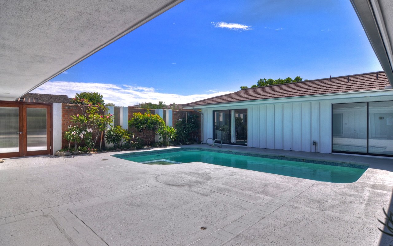 32671 Sea Island Dr