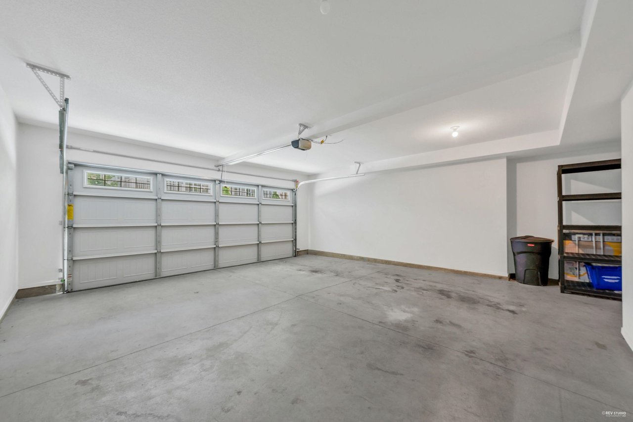 4-5510 Admiral Wy