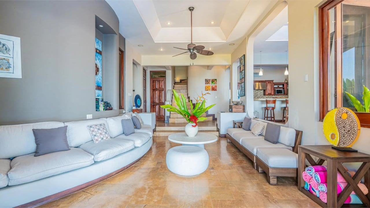 Solar Powered Coastal Luxury Estate, Dominical, Puntarenas