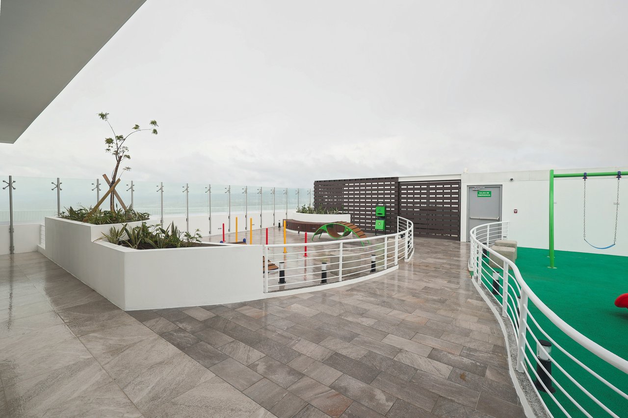 Contemporary City View Apartment, Sabana and Rohrmoser, San Jose