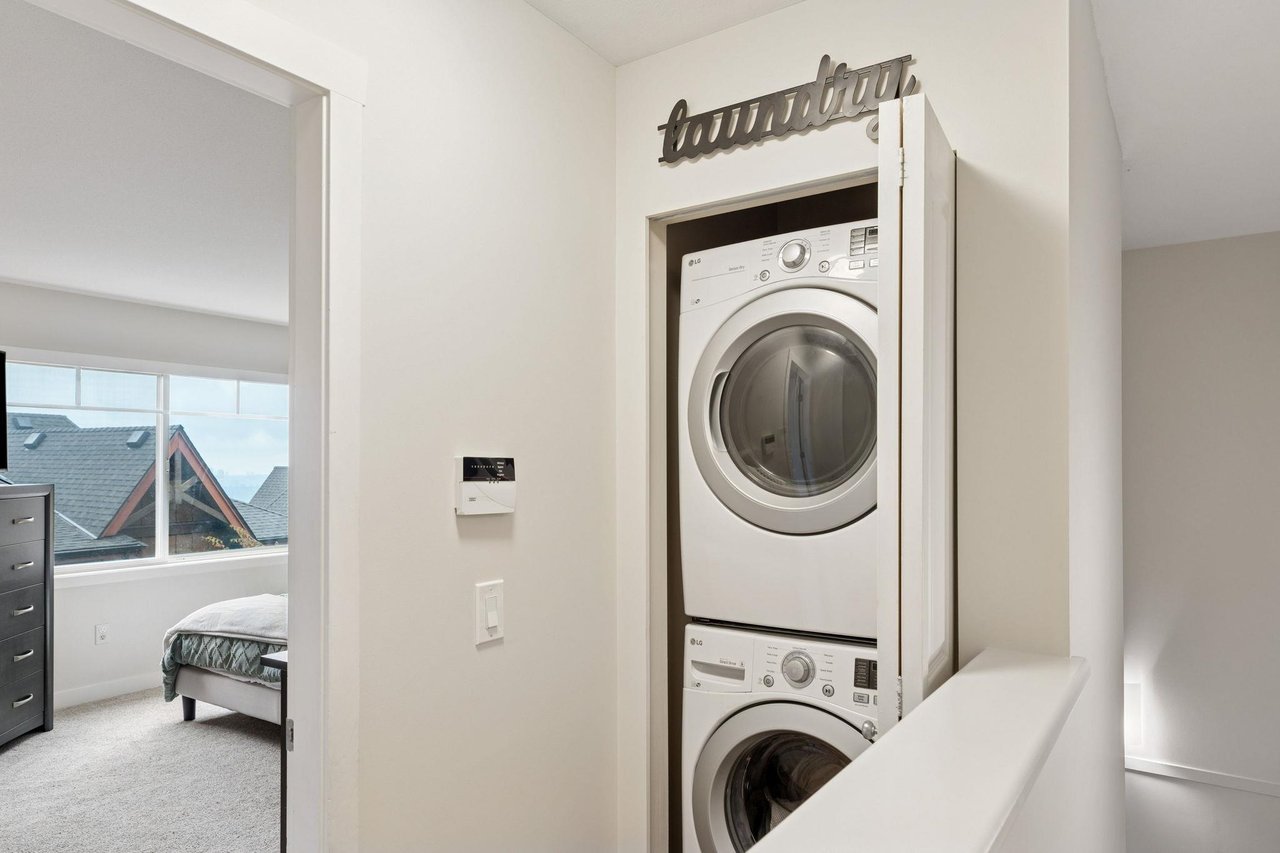 139-2000 Panorama Dr
