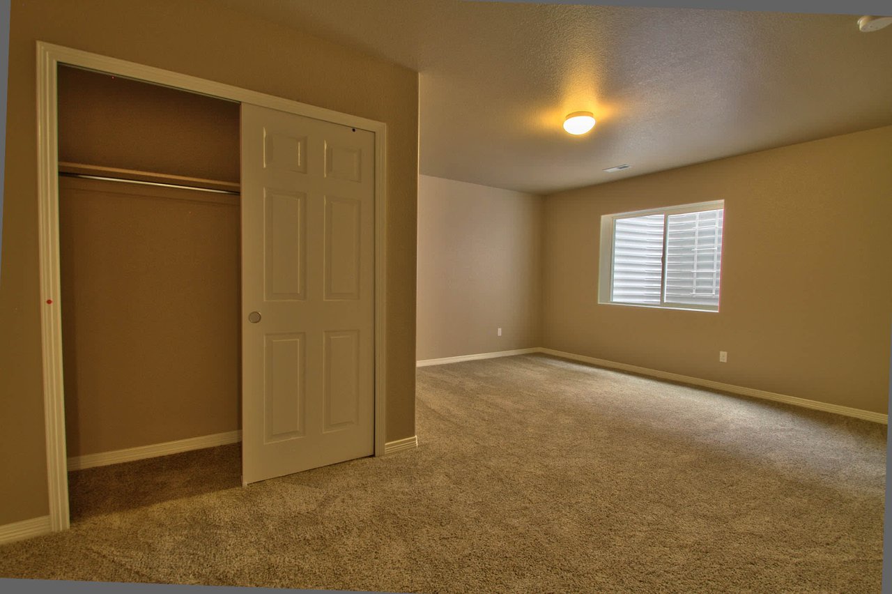 The Cutler (2 Bedrooms on main floor)