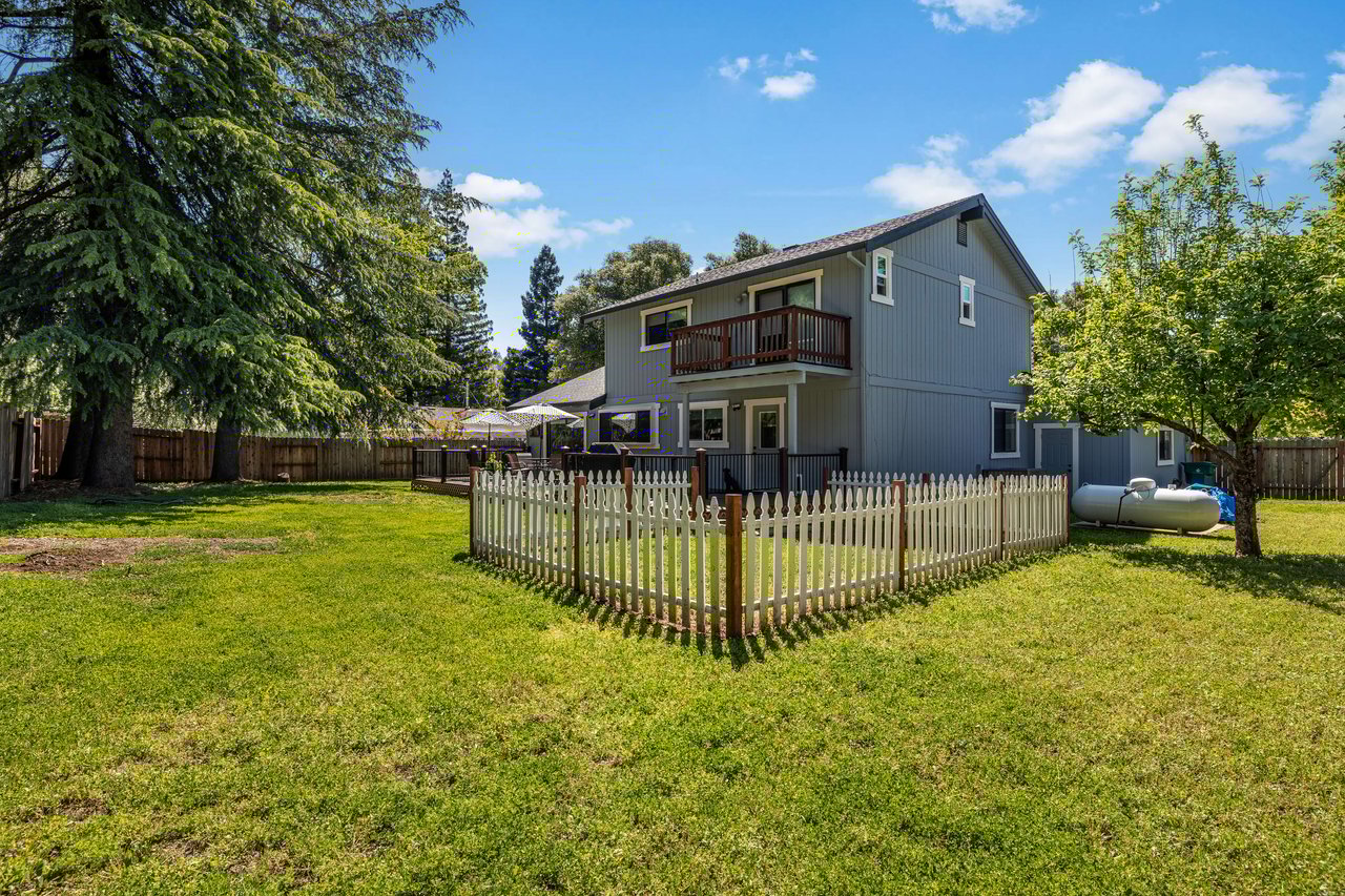 1543 Brendan Way, Placerville
