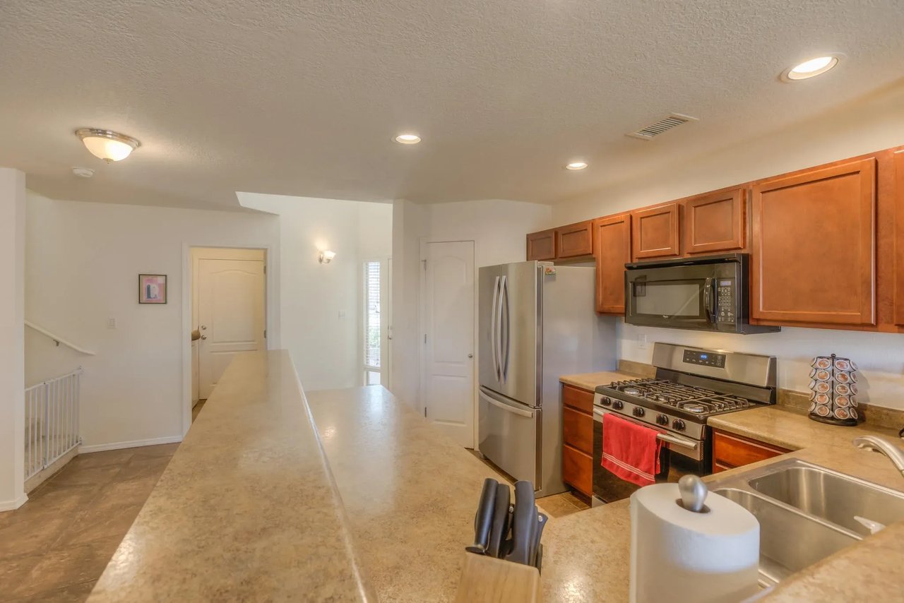 5008 Sala De Tomas Dr NW