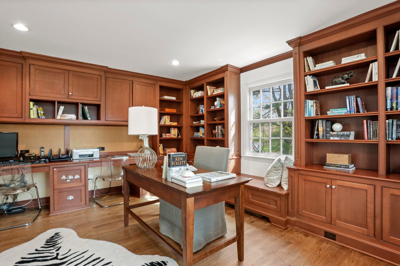 2 Pequot Drive