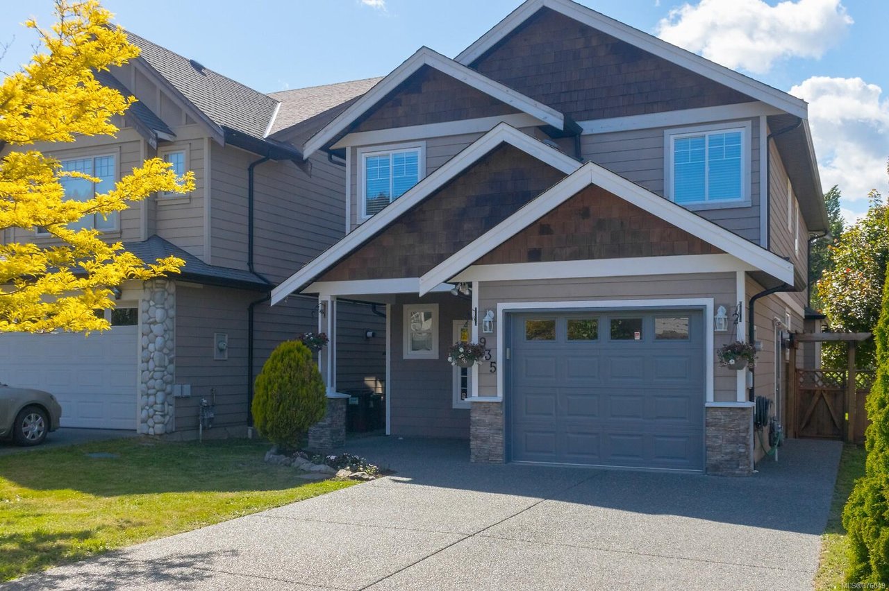 935 Firehall Creek Rd