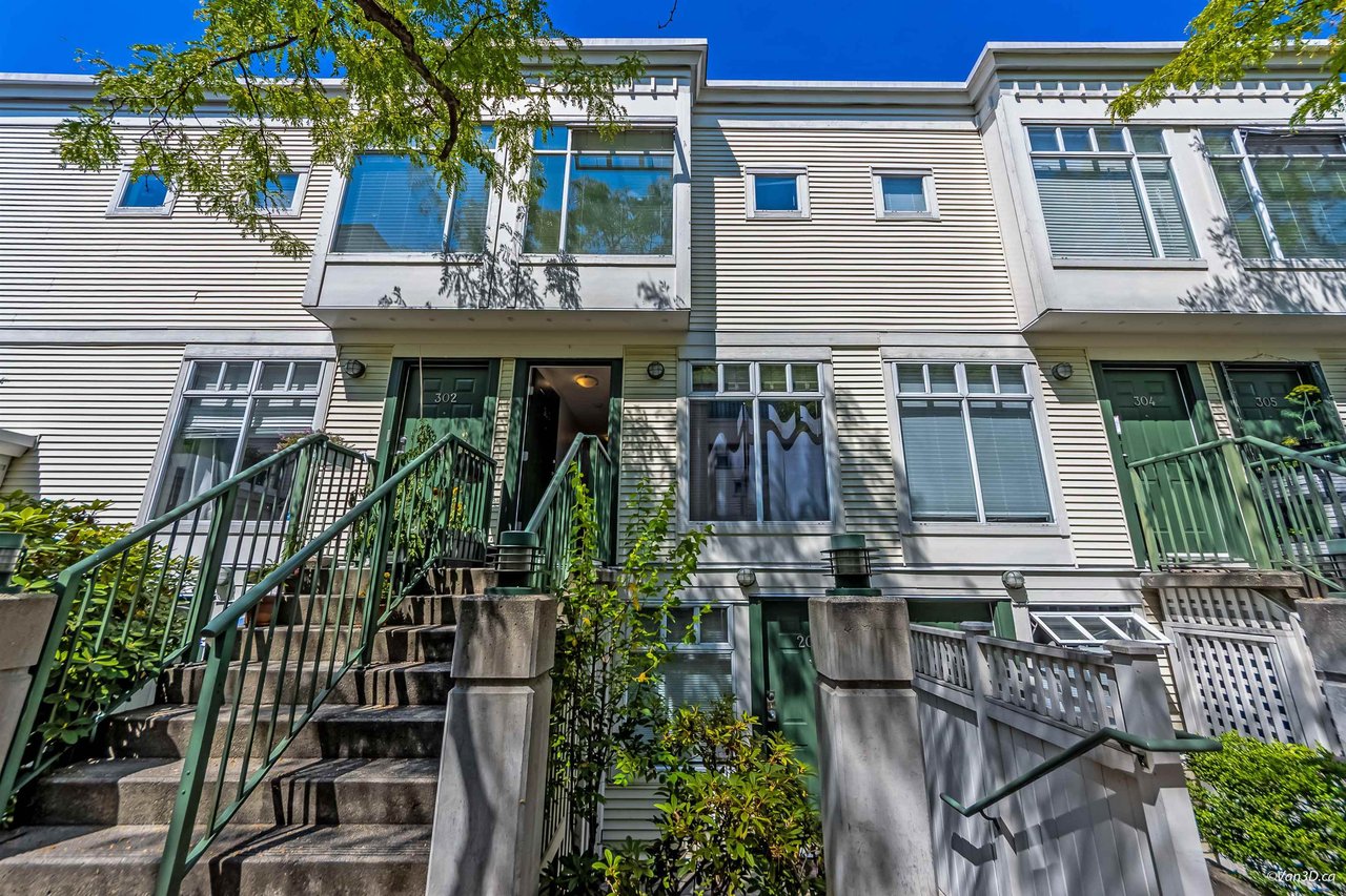 303-3727 W 10th Avenue, Vancouver