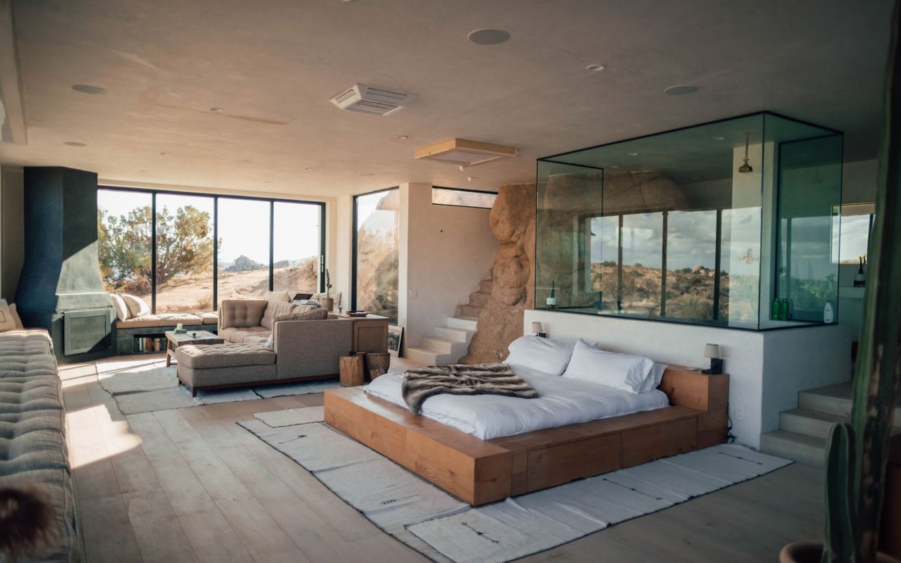 Interior Design Trends for 2024: Embracing Luxury in the Desert