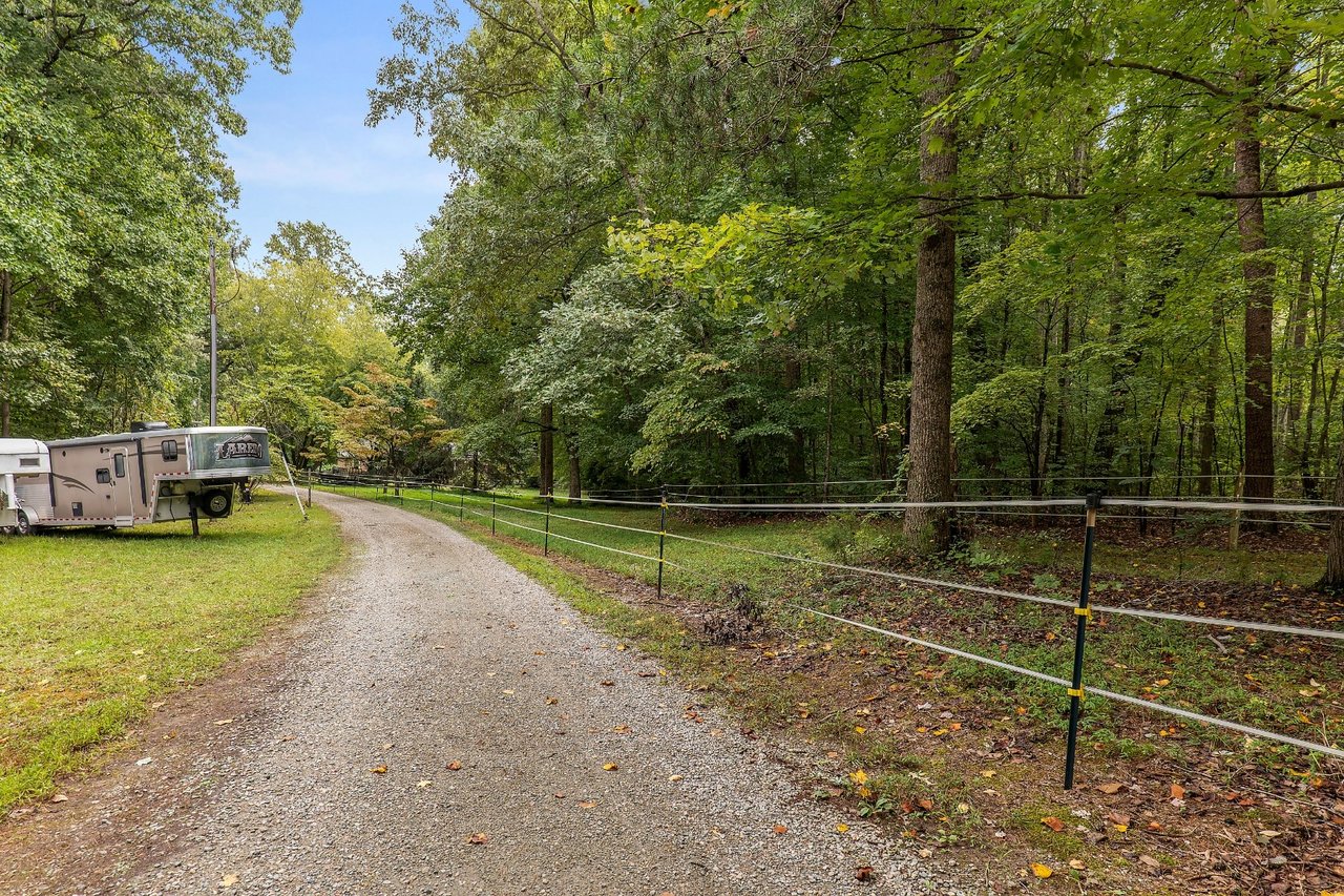 5291 Old Buckingham Road