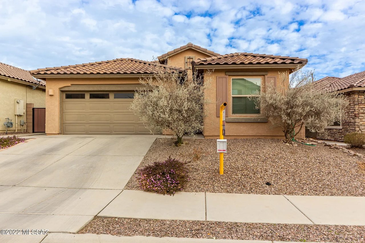 11421 E Squash Blossom Loop