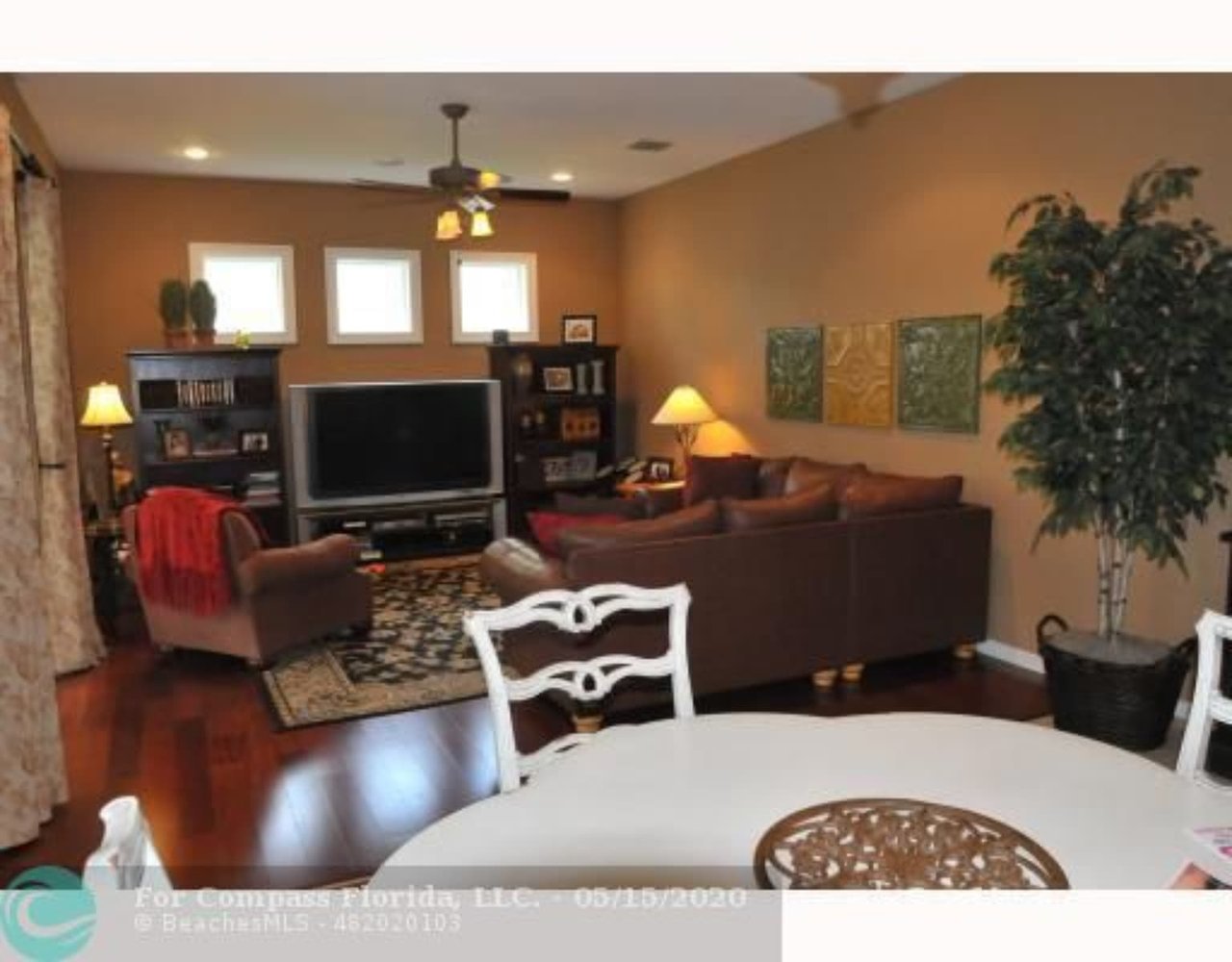 1881 Harbor View Cir