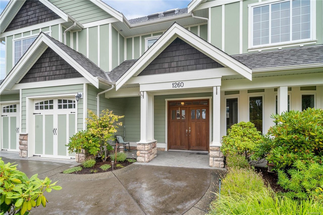 1260 Rockhampton Close