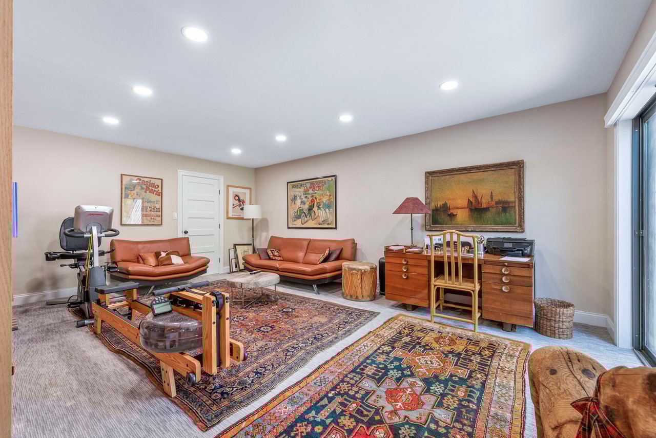 27 Windmill Dr