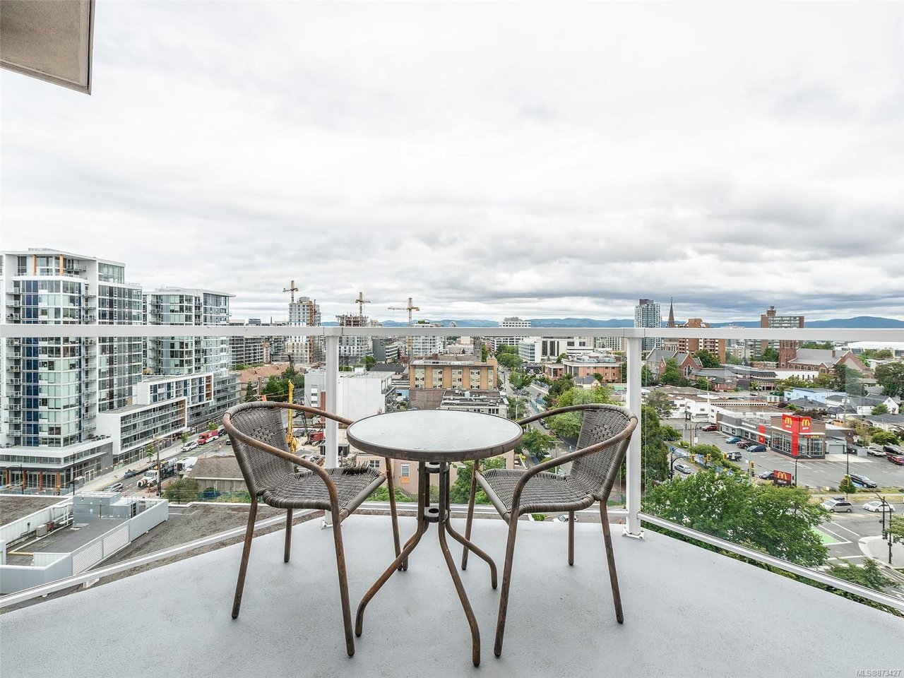 1001-1015 Pandora Ave