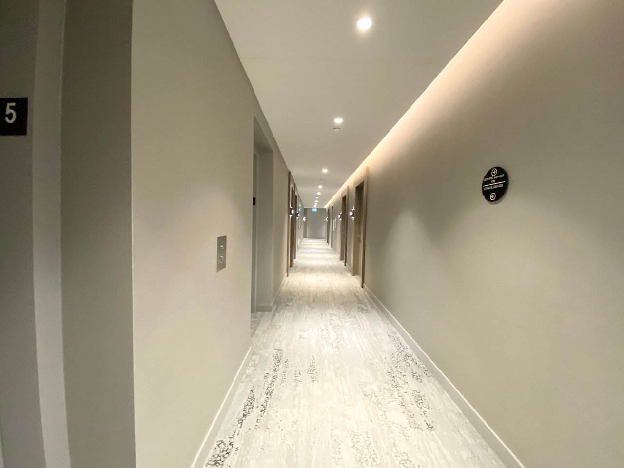 161 Roehampton Ave, Unit 532