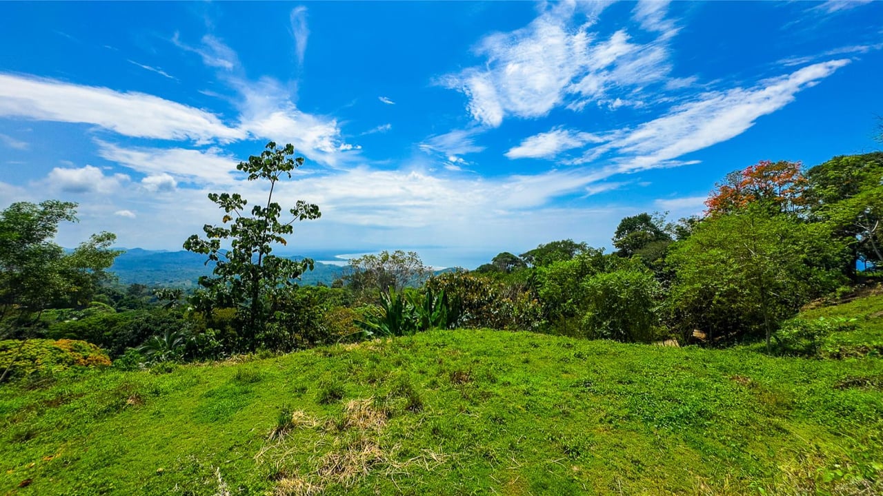 Exclusive Ocean View Building Lot, Ojochal, Puntarenas