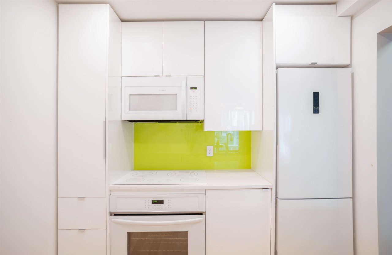 309-3905 Springtree Drive, Vancouver