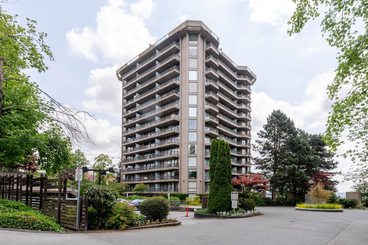405-3760 Albert Street, Burnaby