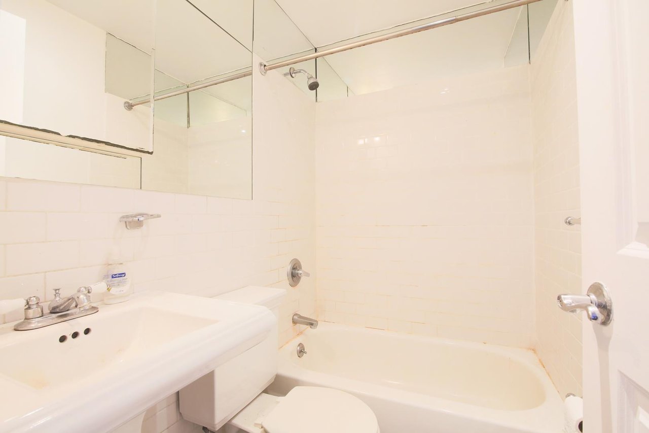 107 Christopher Street, Apt 16